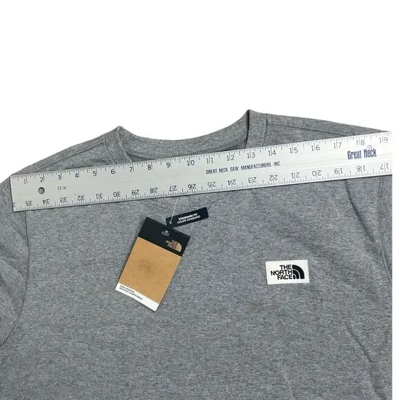 The North Face Sweatshirt Mens XL Grey Pullover Sporty Activewear Normcore - Picture 6 of 9